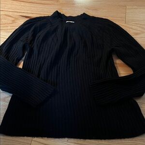 L.L. Bean Signature XS merino wool cashmere blend black sweater